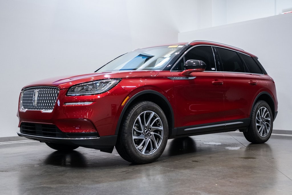 2021 Lincoln Corsair Standard Image 1 of 33