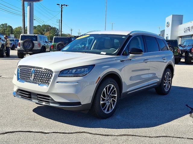 2021 Lincoln Corsair Standard Image 1 of 30