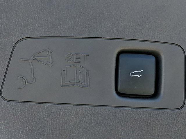 2021 Lincoln Corsair Standard Image 23 of 30