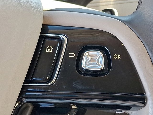 2021 Lincoln Corsair Standard Image 27 of 30