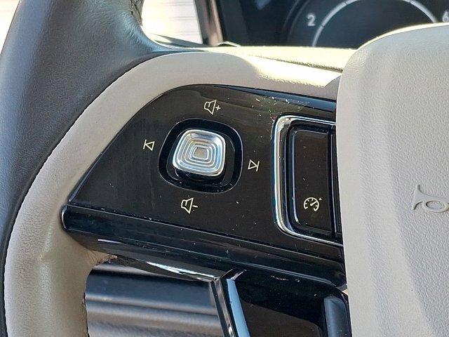 2021 Lincoln Corsair Standard Image 24 of 30