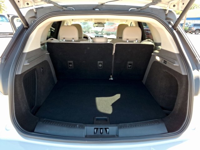 2021 Lincoln Corsair Standard Image 10 of 30