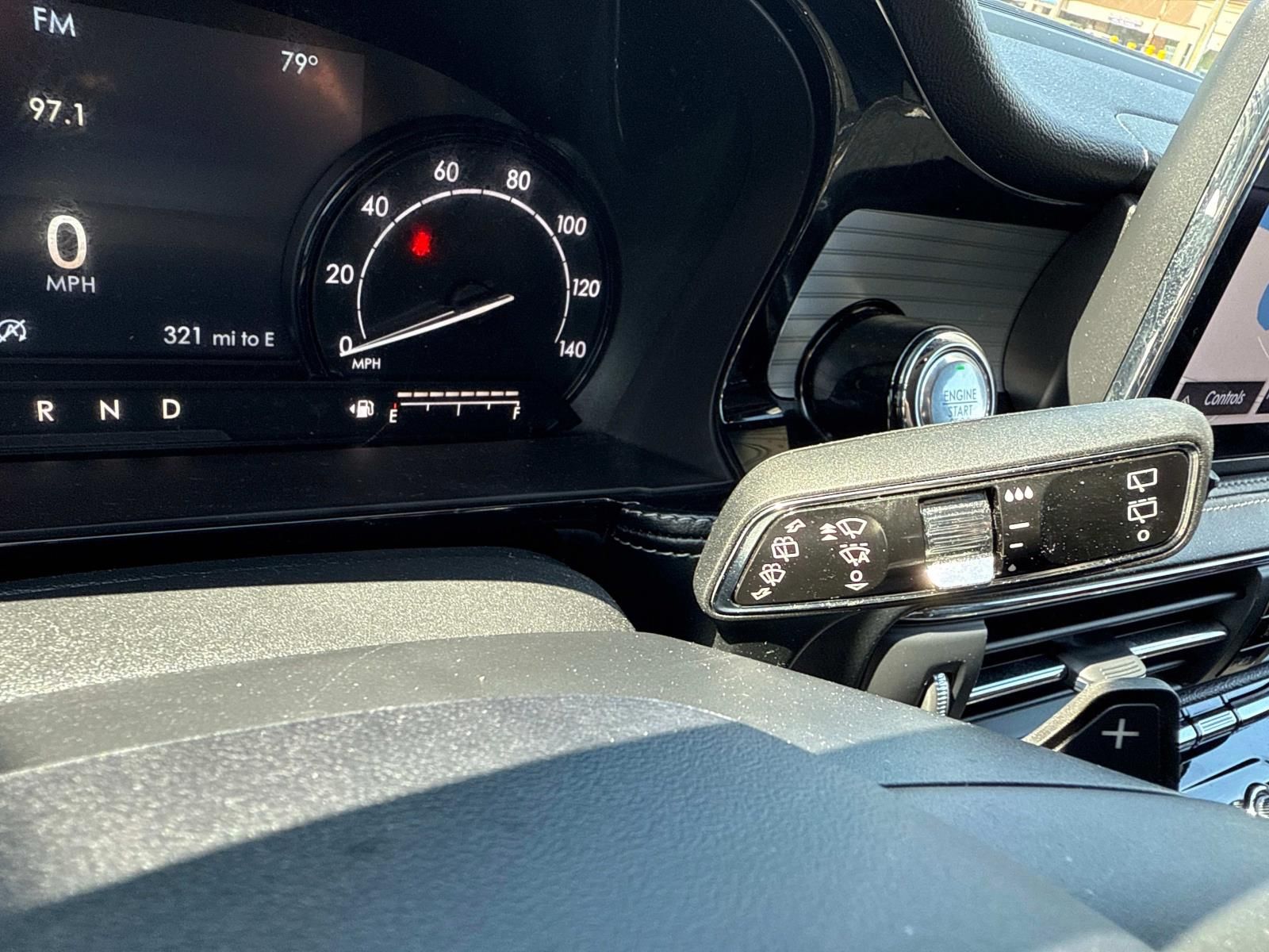 Vehicle image 20 of 33