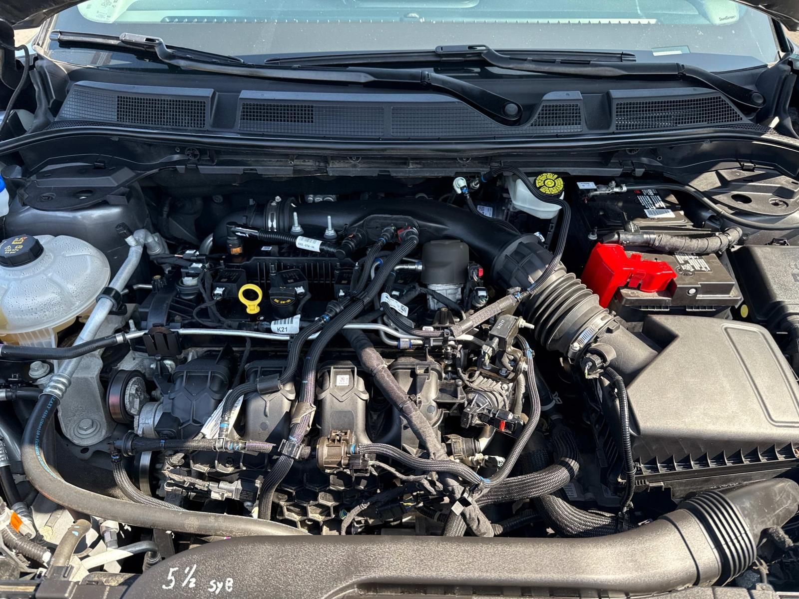 Vehicle image 9 of 33