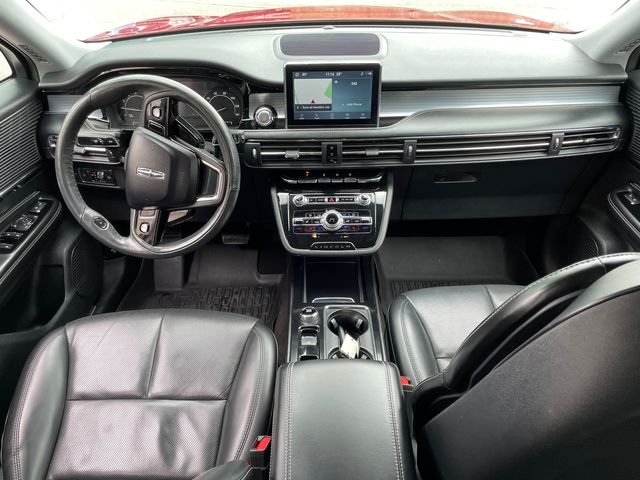 Vehicle image 19 of 40