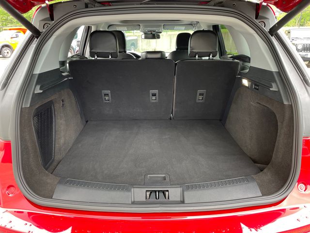 Vehicle image 15 of 40