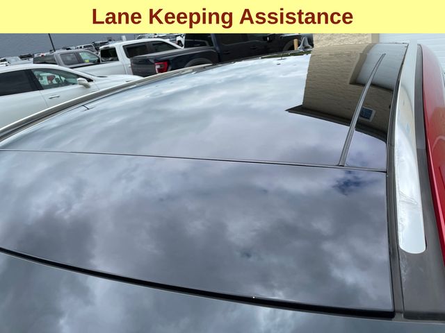 Vehicle image 11 of 40