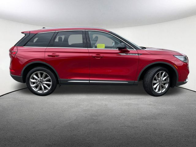 Vehicle image 5 of 40