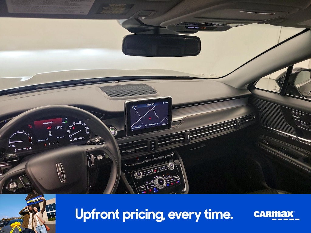 2021 Lincoln Corsair Standard Image 12 of 28