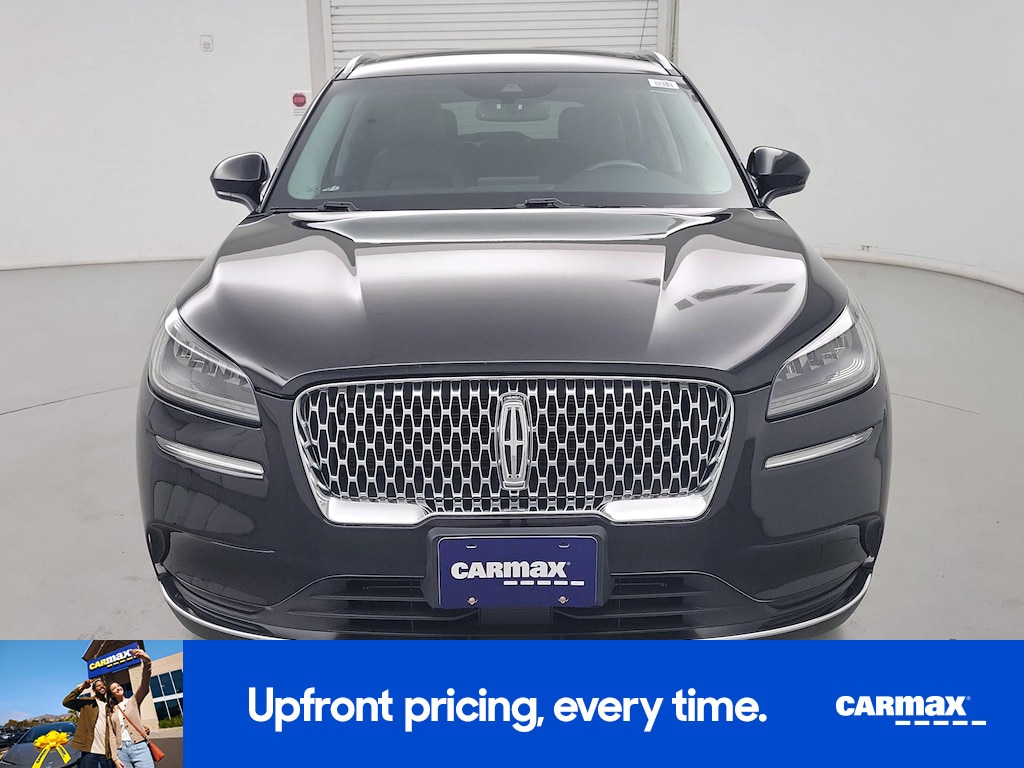 2021 Lincoln Corsair Standard Image 2 of 28