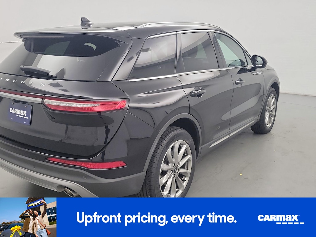 2021 Lincoln Corsair Standard Image 5 of 28