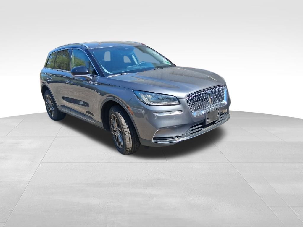 2021 Lincoln Corsair Standard Image 1 of 21