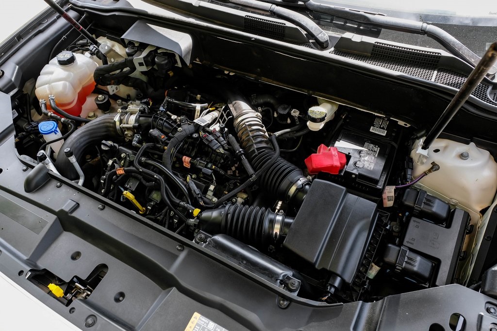 Vehicle image 25 of 68