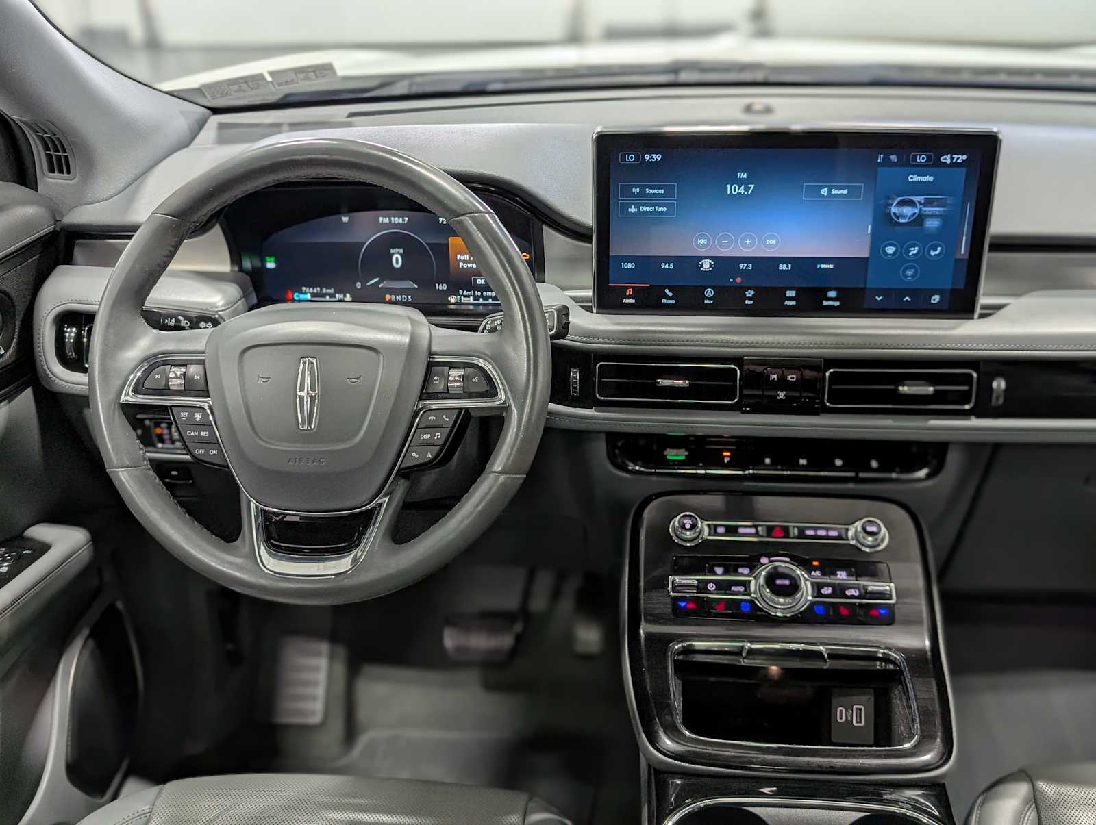 2021 Lincoln Nautilus Reserve Image 20 of 42