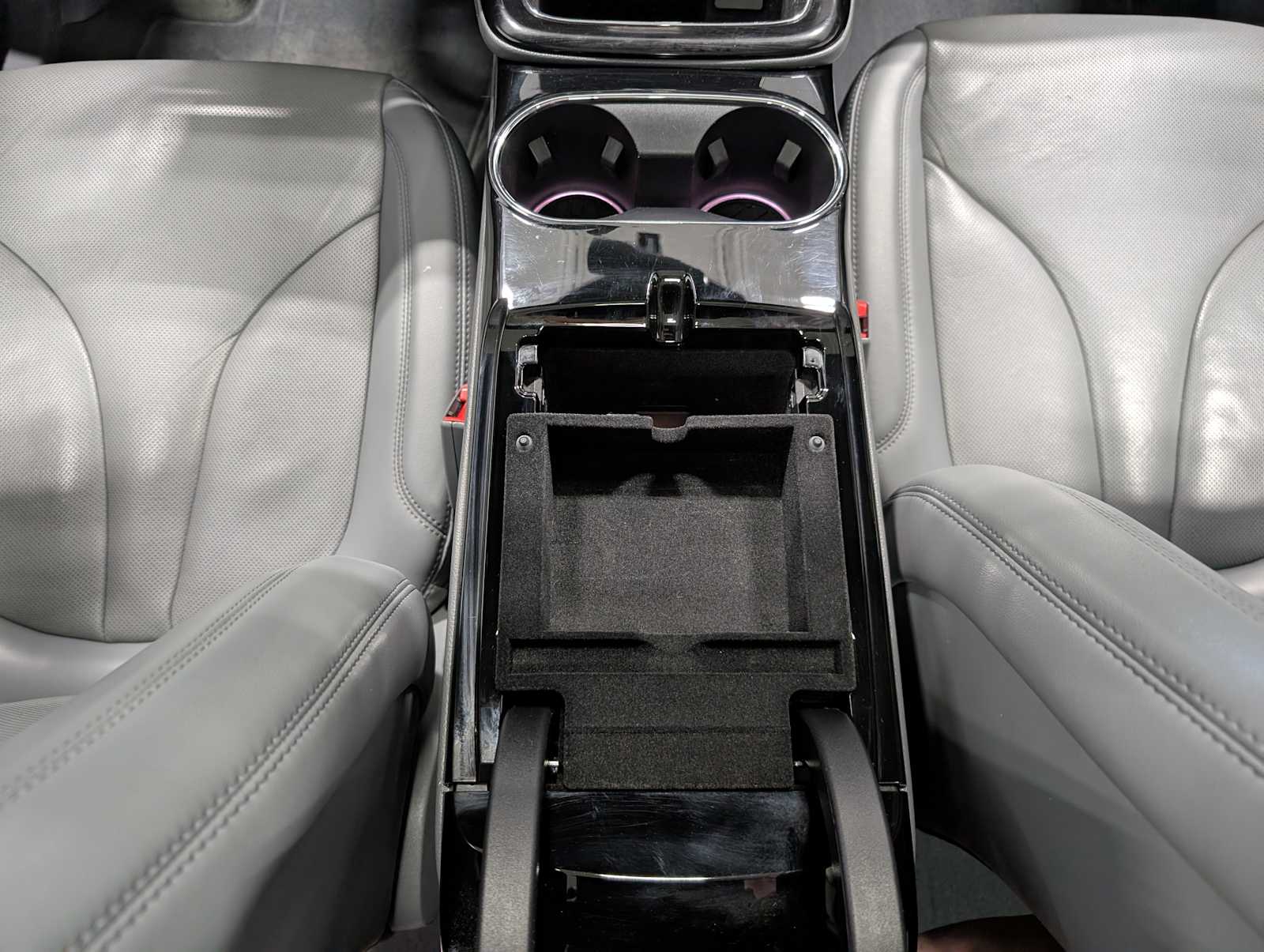 2021 Lincoln Nautilus Reserve Image 30 of 42