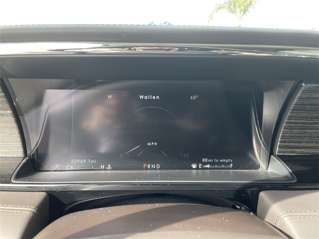 Vehicle image 11 of 36