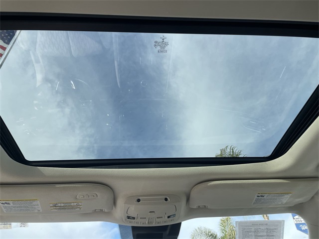 Vehicle image 20 of 36