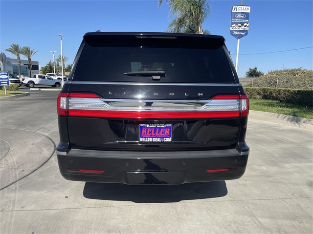Vehicle image 7 of 36