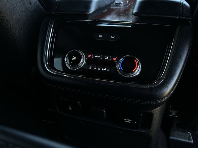 2021 Lincoln Navigator Reserve Image 27 of 36