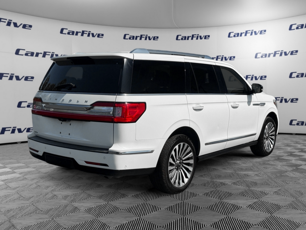 2021 Lincoln Navigator Reserve Image 4 of 33