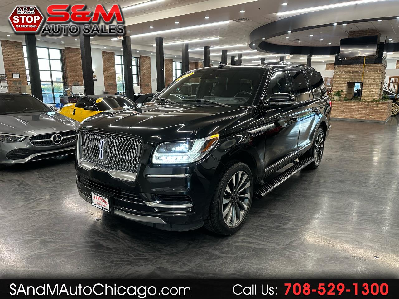2021 Lincoln Navigator Reserve Image 1 of 33