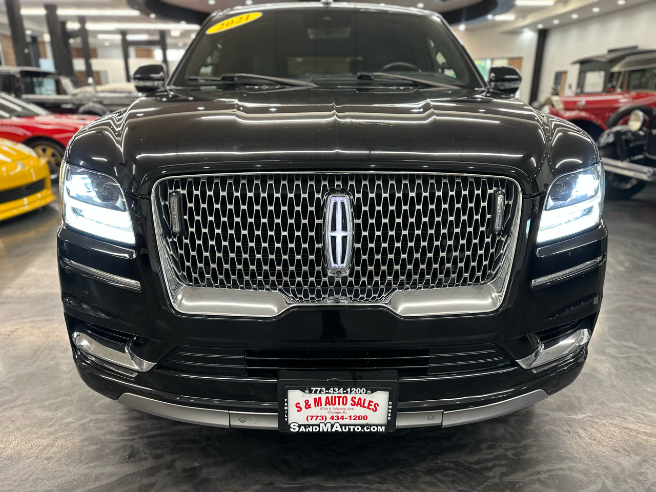 2021 Lincoln Navigator Reserve Image 4 of 33