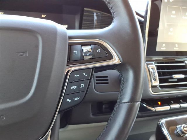 2021 Lincoln Navigator L Black Label Image 27 of 28