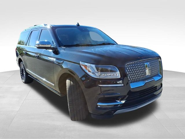2021 Lincoln Navigator L Black Label Image 7 of 28