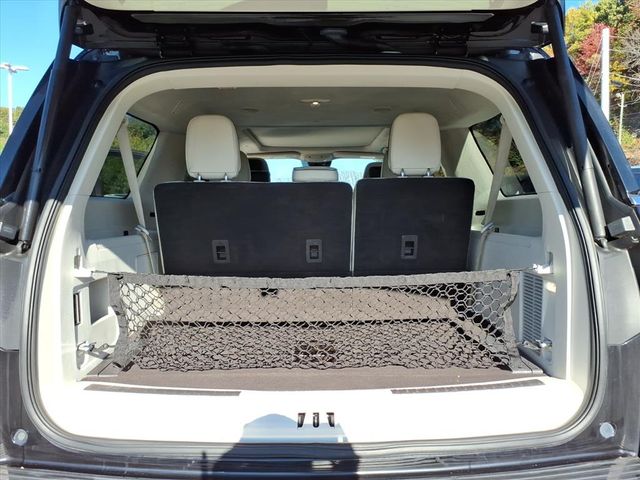 2021 Lincoln Navigator L Black Label Image 14 of 28