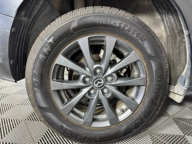2021 Mazda CX-30 2.5 S Image 13 of 42
