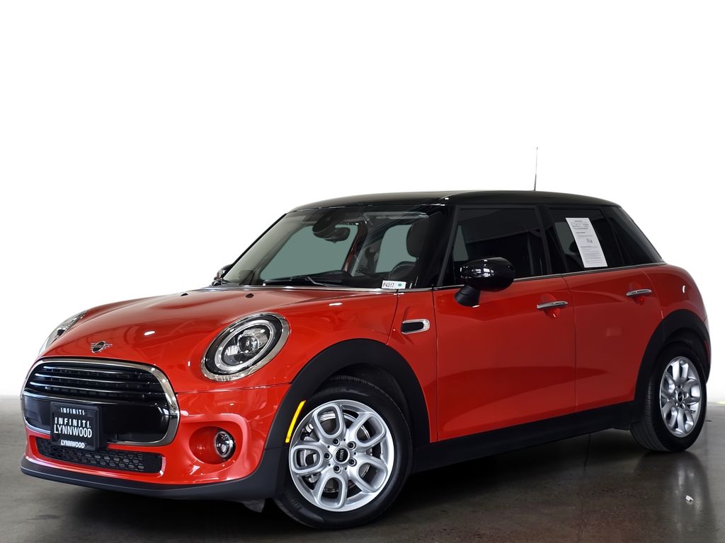 2021 MINI Cooper Hardtop Base Image 1 of 31