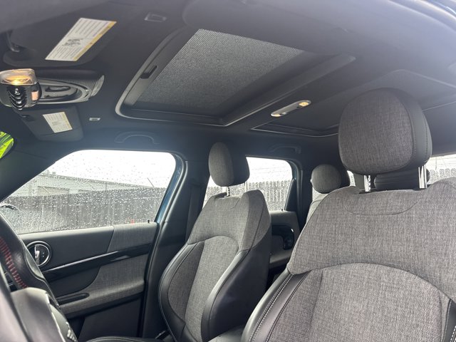 2021 MINI Cooper Countryman S Image 12 of 27