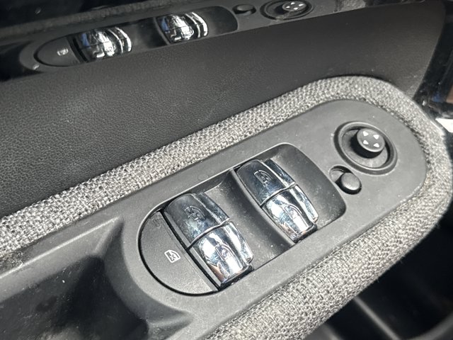 2021 MINI Cooper Countryman S Image 22 of 27