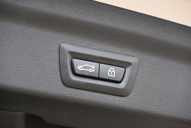 2021 MINI Cooper Countryman S Image 22 of 38