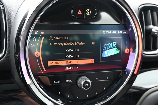 2021 MINI Cooper Countryman S Image 26 of 38