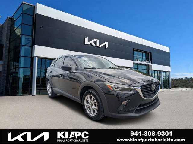 2021 Mazda CX-3 Sport Image 2 of 36