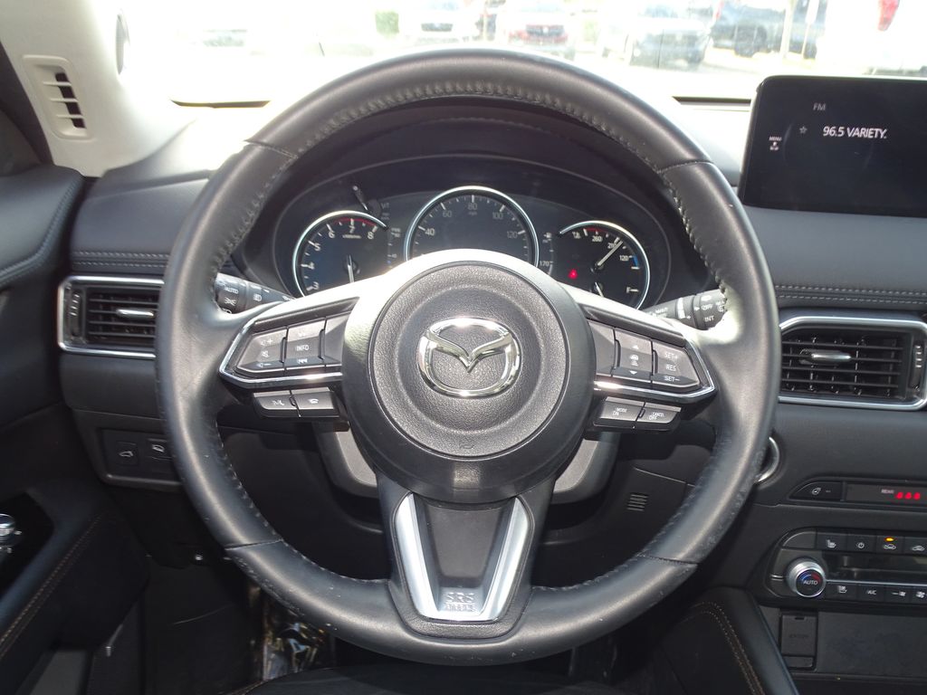 Vehicle image 20 of 42