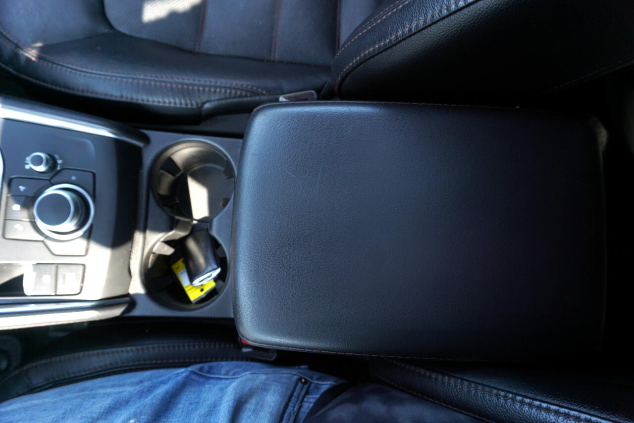 Vehicle image 22 of 29