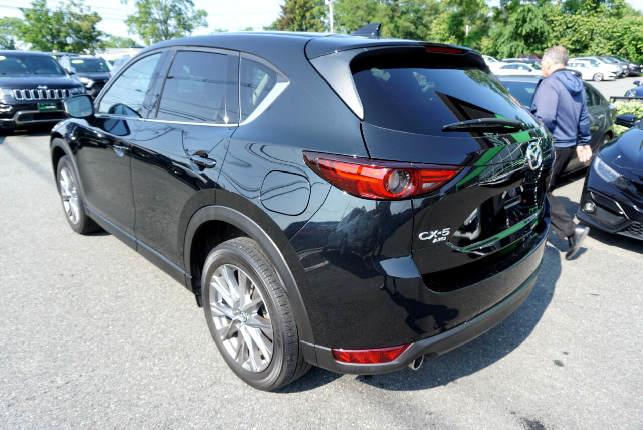 Vehicle image 4 of 29