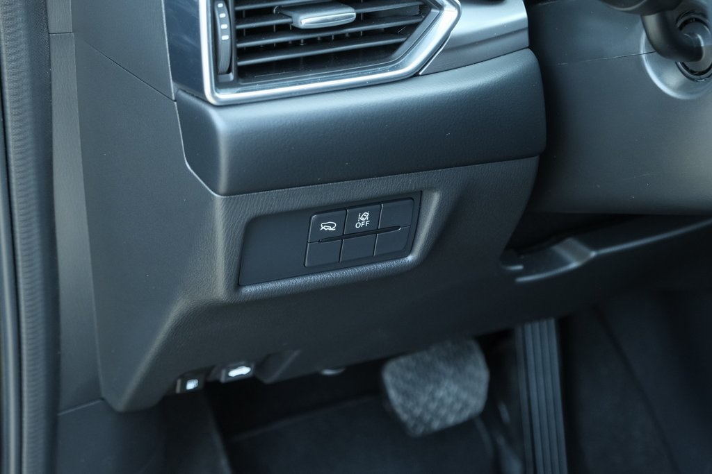 2021 Mazda CX-5 Touring Image 25 of 40