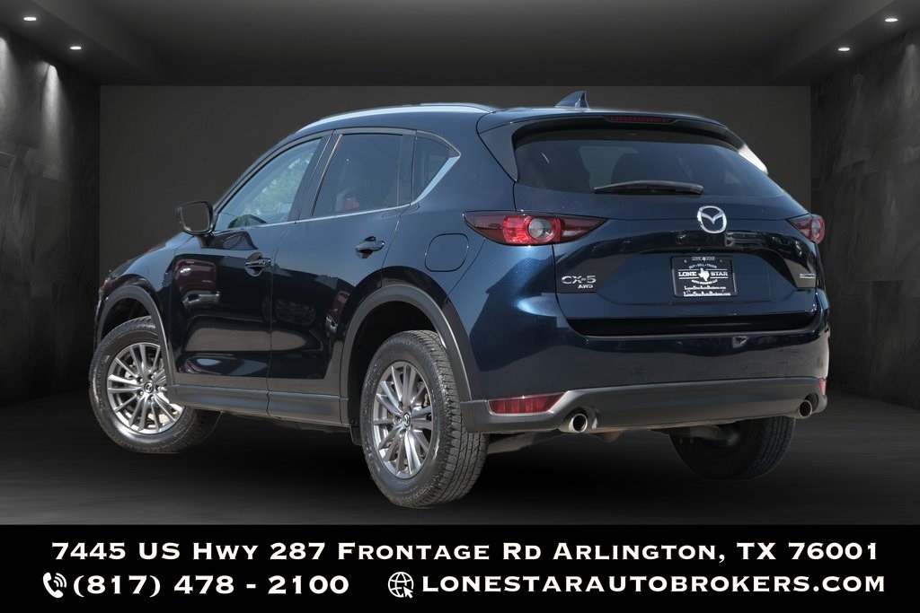 2021 Mazda CX-5 Touring Image 4 of 40
