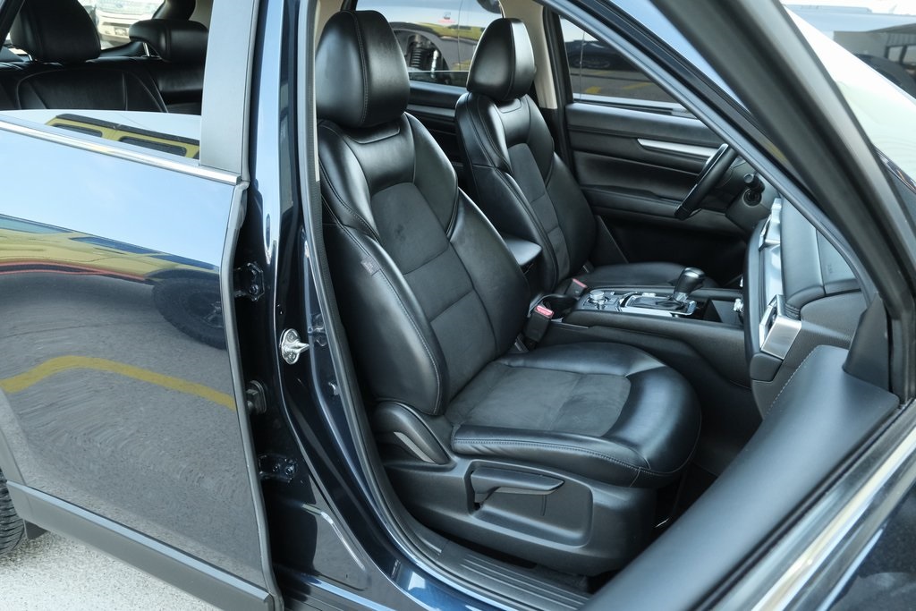 2021 Mazda CX-5 Touring Image 7 of 40