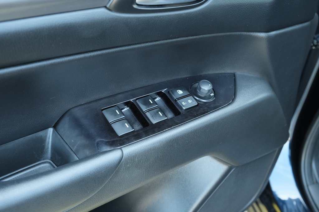 2021 Mazda CX-5 Touring Image 23 of 40