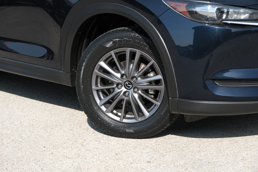 2021 Mazda CX-5 Touring Image 5 of 40