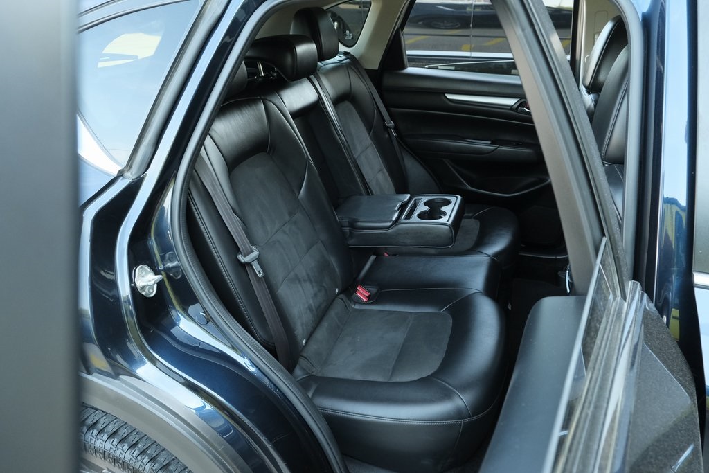 2021 Mazda CX-5 Touring Image 11 of 40