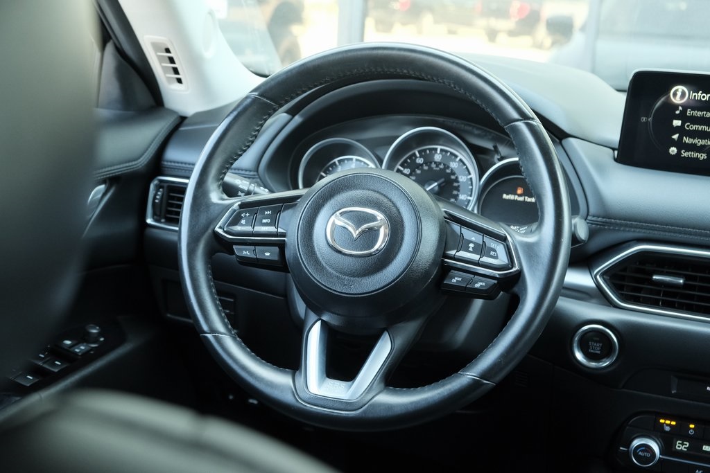 2021 Mazda CX-5 Touring Image 16 of 40