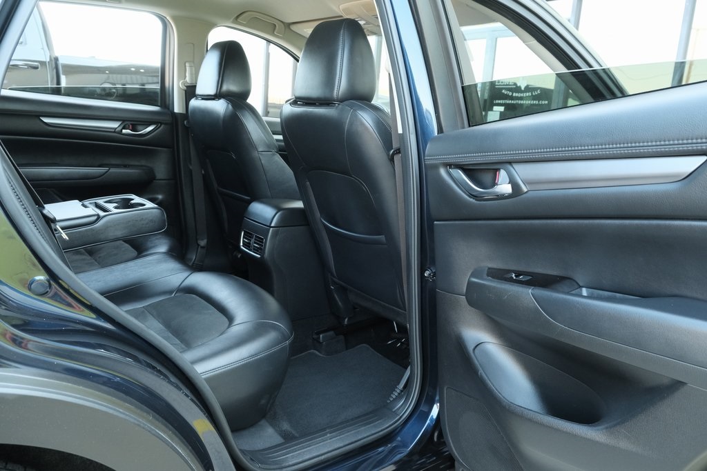 2021 Mazda CX-5 Touring Image 9 of 40