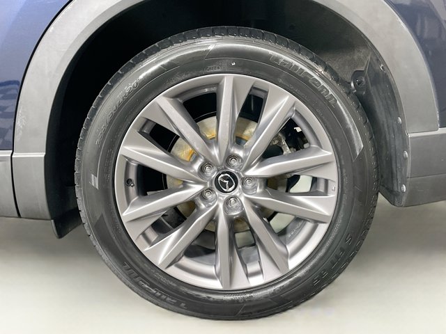 Vehicle image 9 of 31