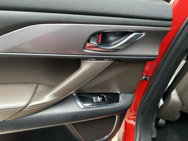 2021 Mazda CX-9 Signature Image 25 of 43