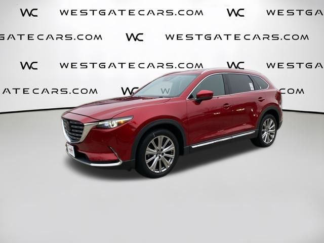 2021 Mazda CX-9 Signature Image 2 of 43